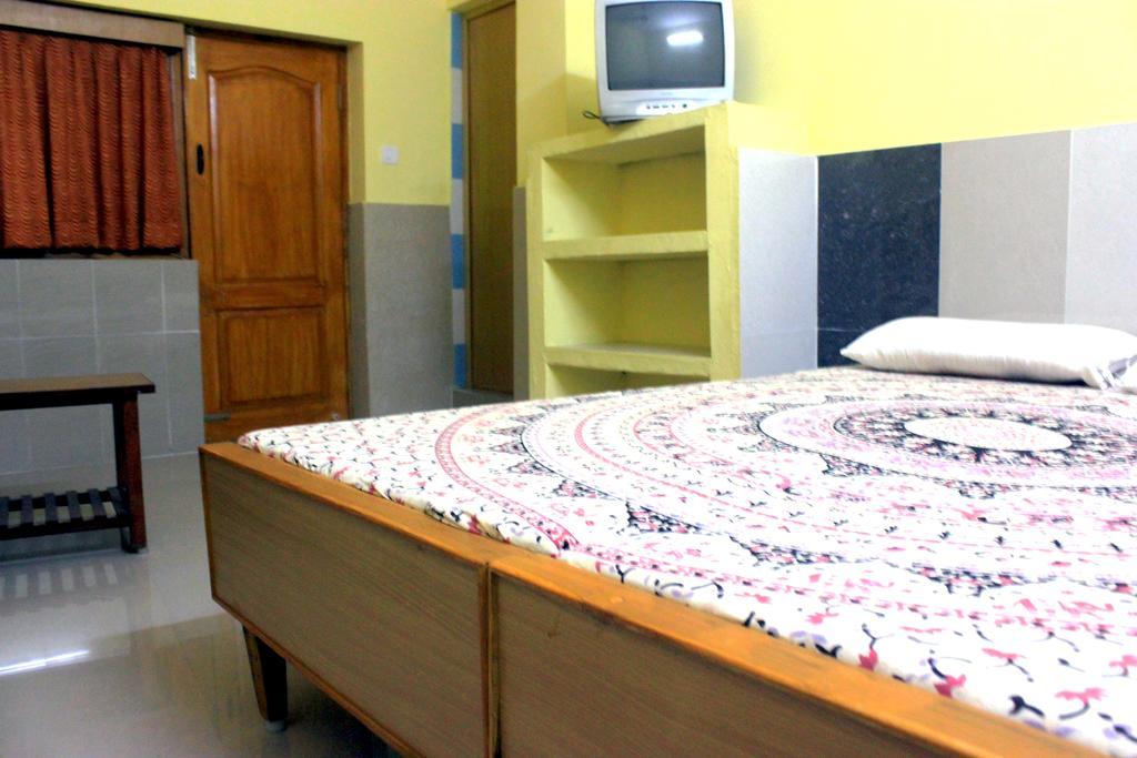 Vinodhara Guest House مهاباليبورام المظهر الخارجي الصورة